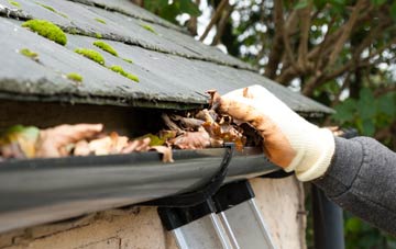 gutter cleaning Old Glossop, Derbyshire